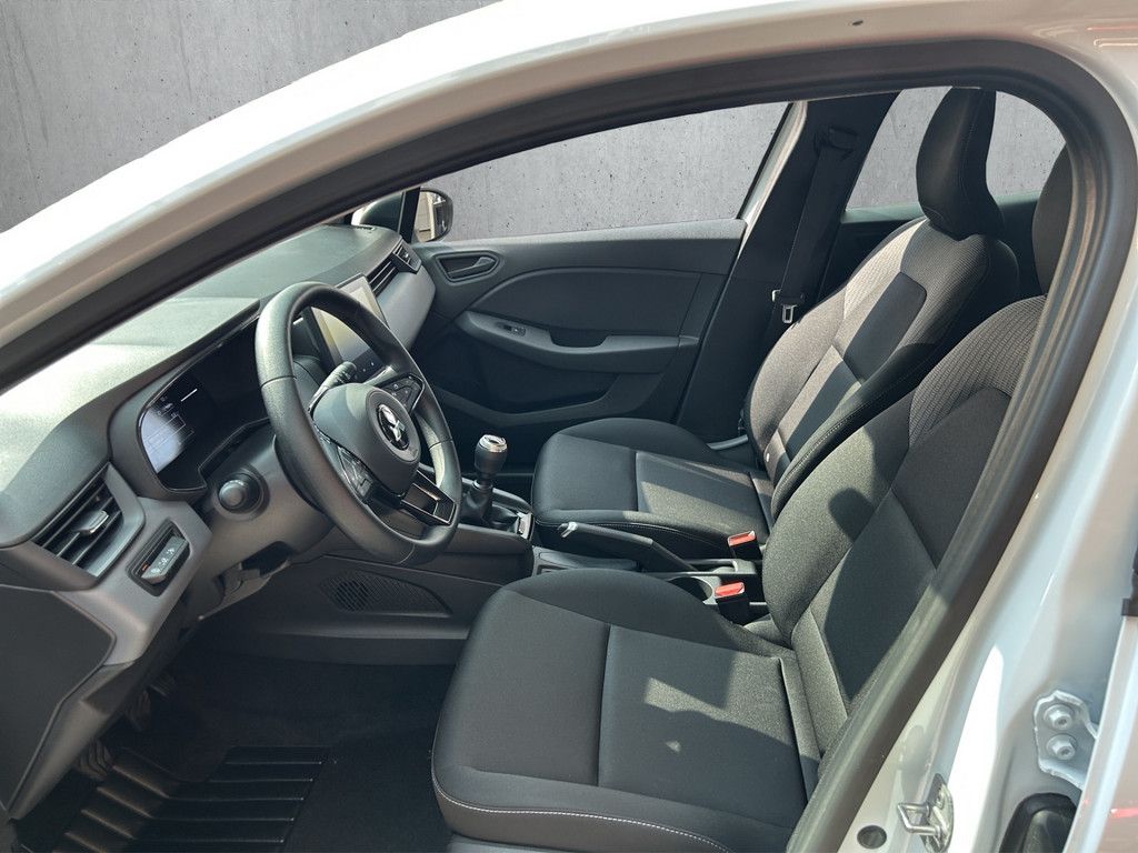 Mitsubishi Colt 2025