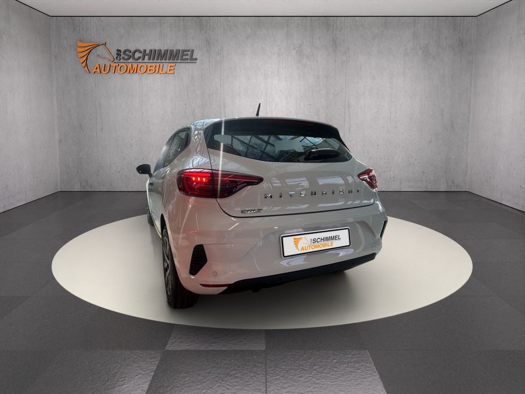 Mitsubishi Colt 2025