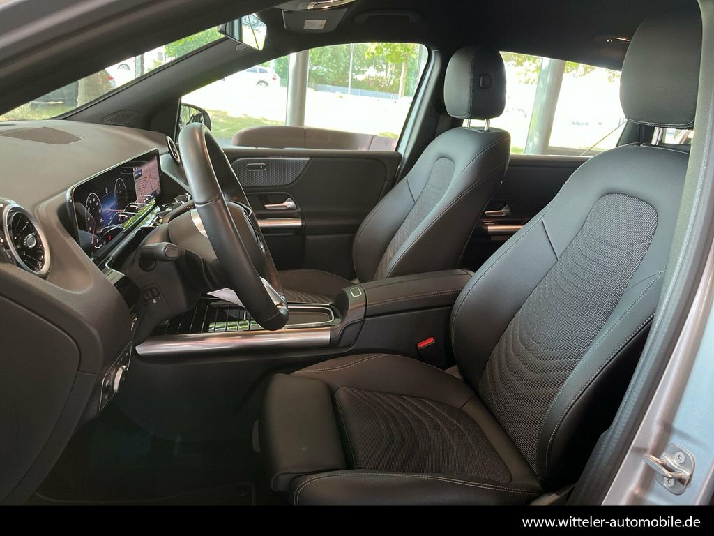 Mercedes-Benz B 200 2024