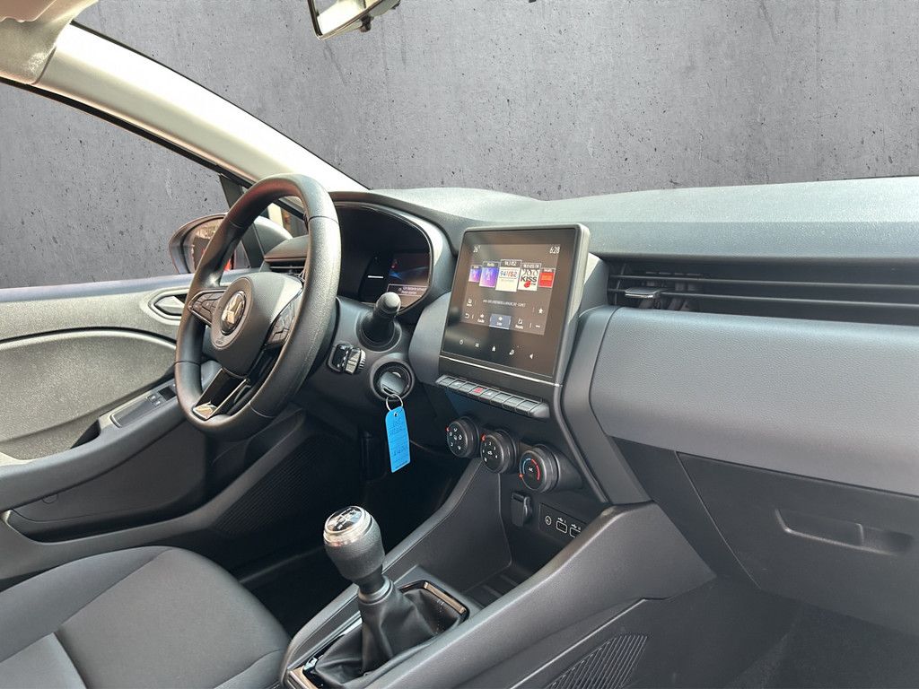 Mitsubishi Colt 2025