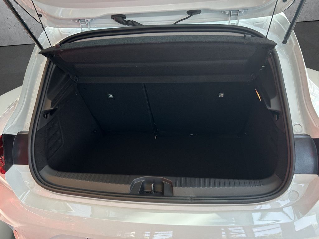 Mitsubishi Colt 2025