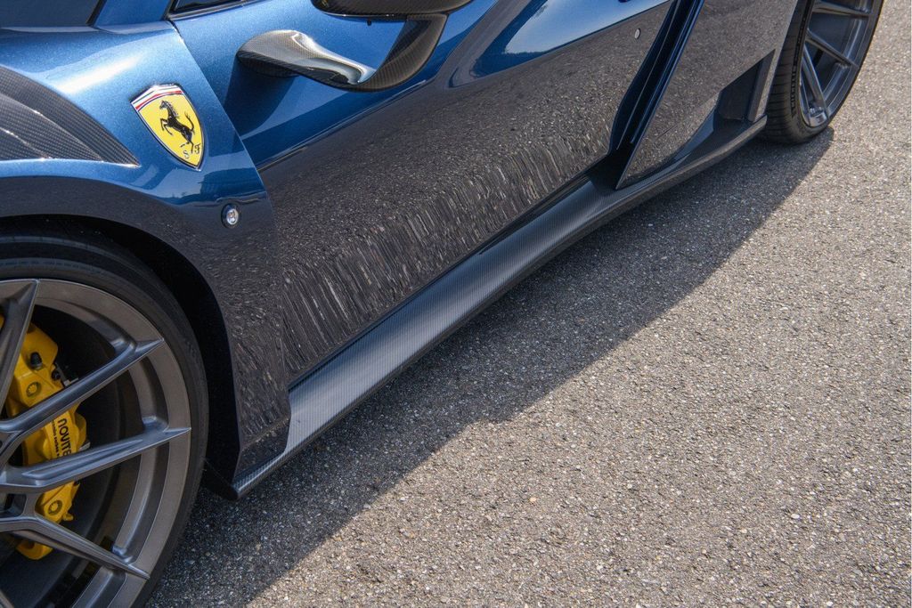 Ferrari F8 2022