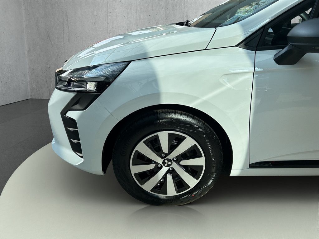 Mitsubishi Colt 2025