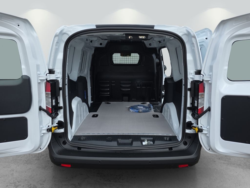 Ford Transit Courier 2025