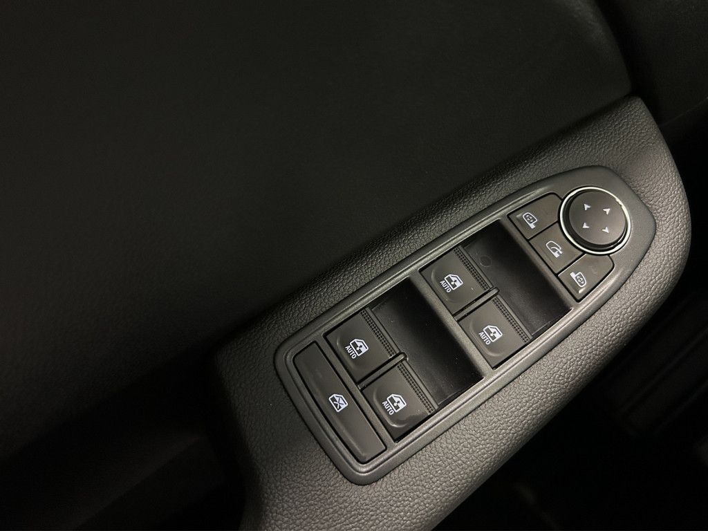 Mitsubishi Colt 2025