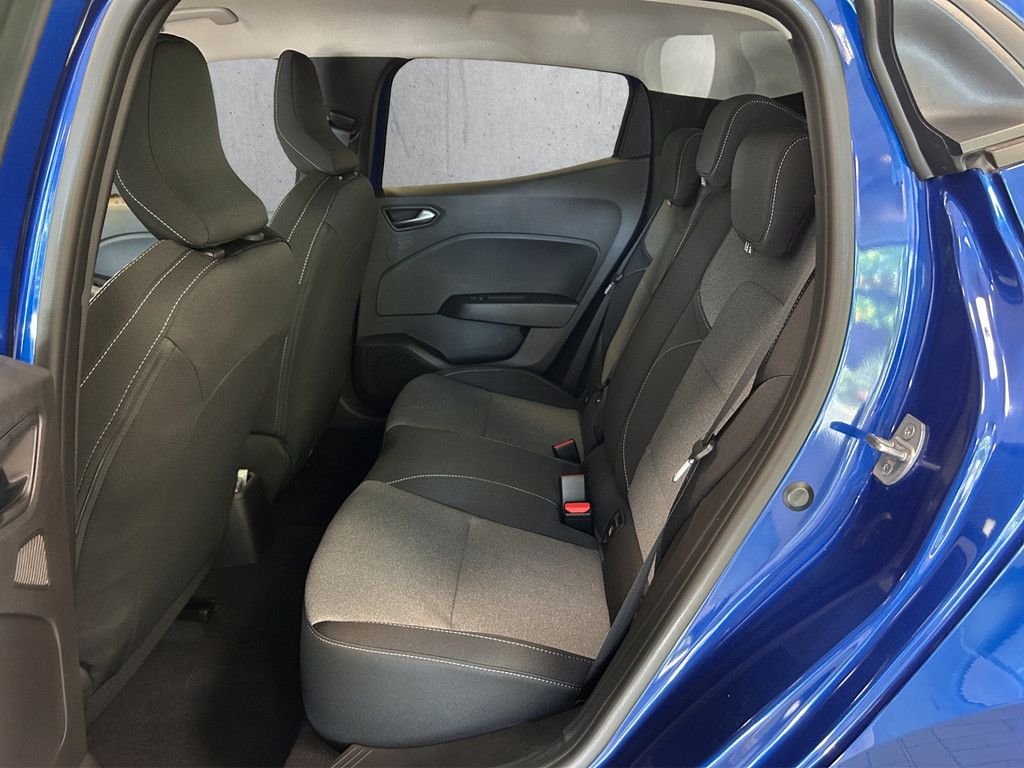 Mitsubishi Colt 2025