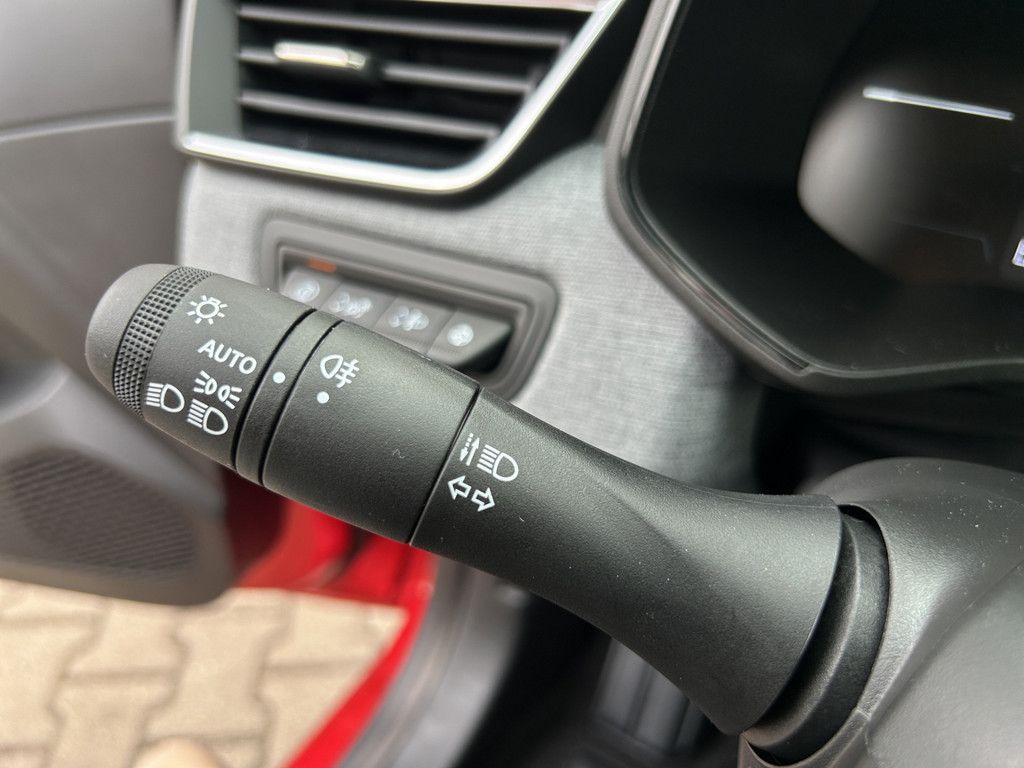 Mitsubishi Colt 2025