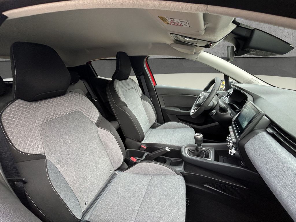 Mitsubishi Colt 2025