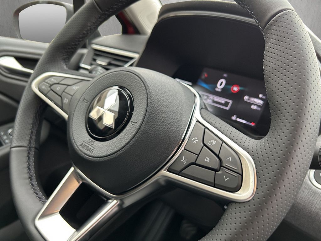 Mitsubishi Colt 2025