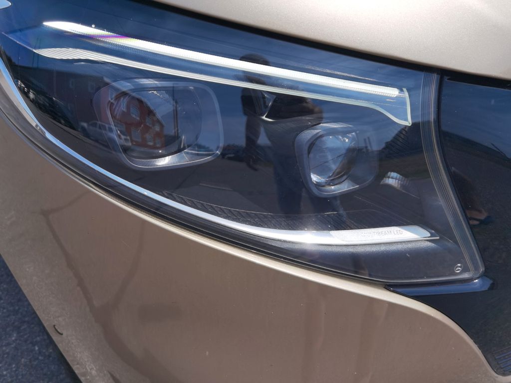 Mercedes-Benz V 300 2024