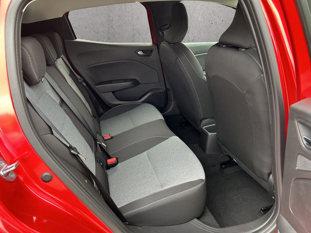 Mitsubishi Colt 2025