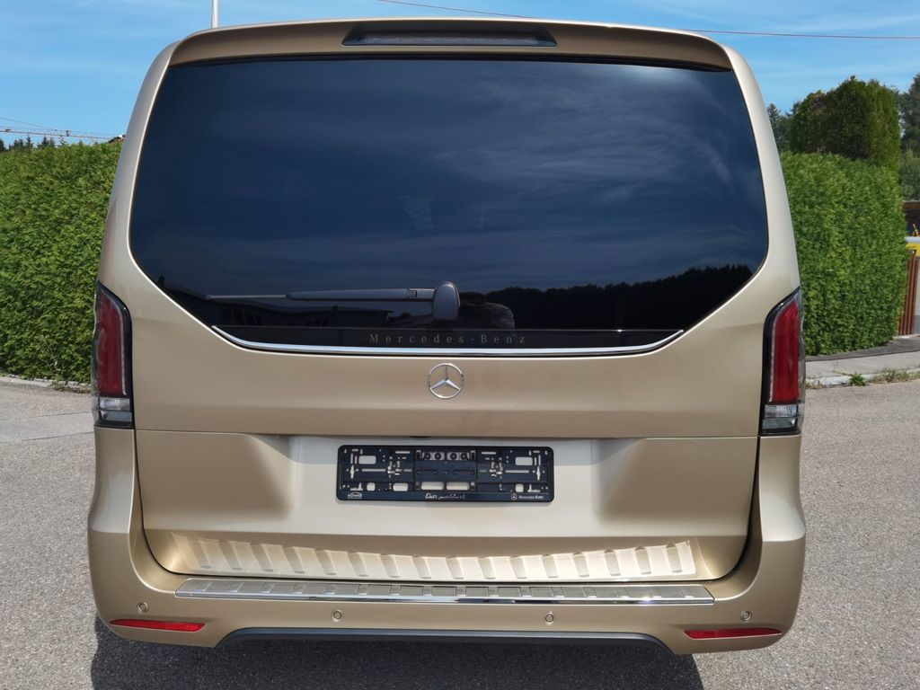 Mercedes-Benz V 300 2024