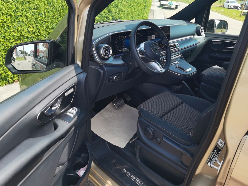 Mercedes-Benz V 300 2024