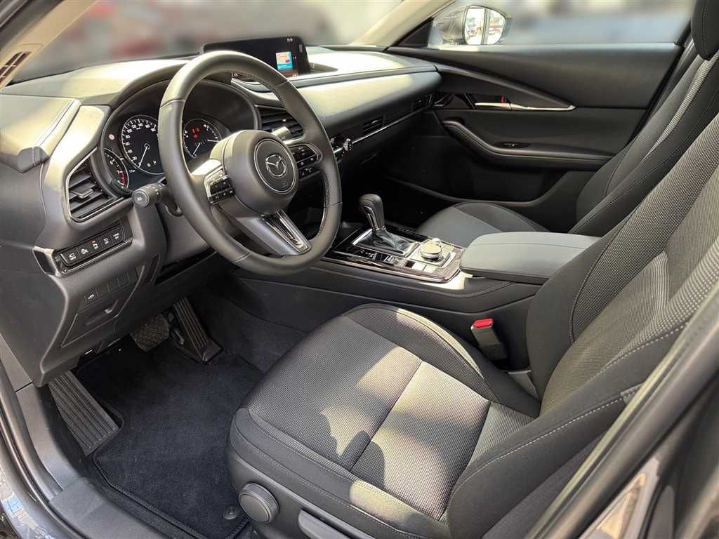 Mazda CX-30 2025