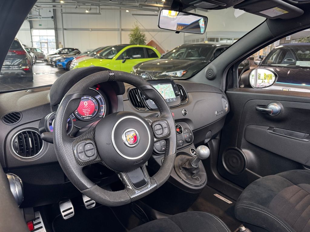 Abarth 595C 2022