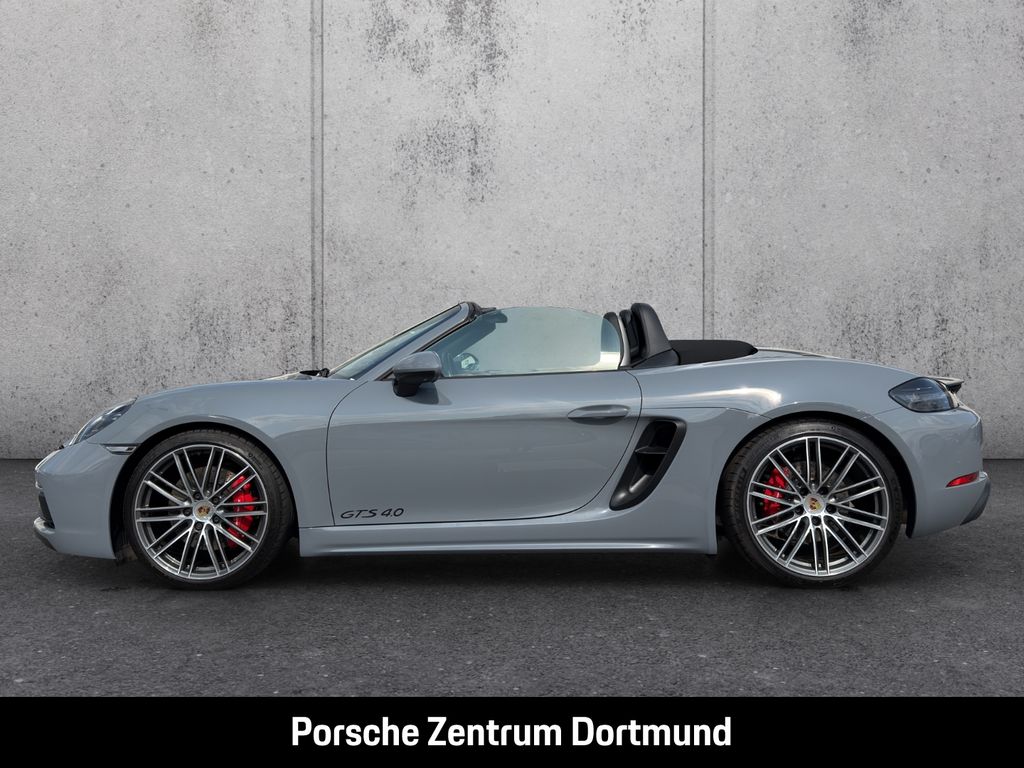 Porsche Boxster 2024