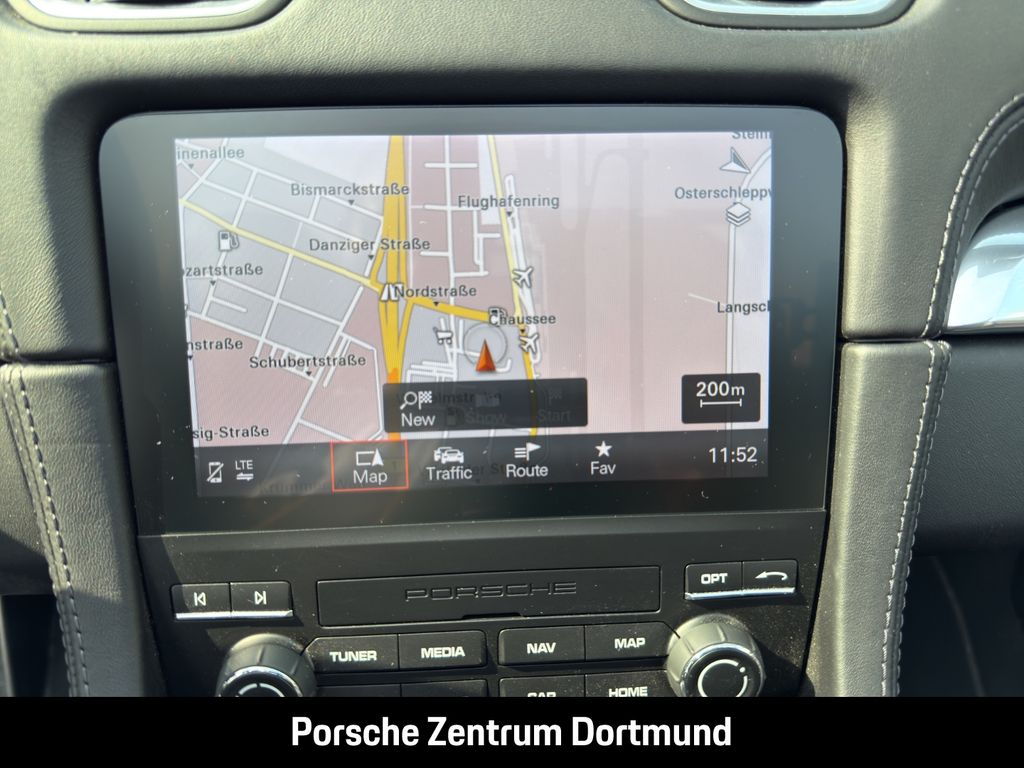 Porsche Boxster 2024