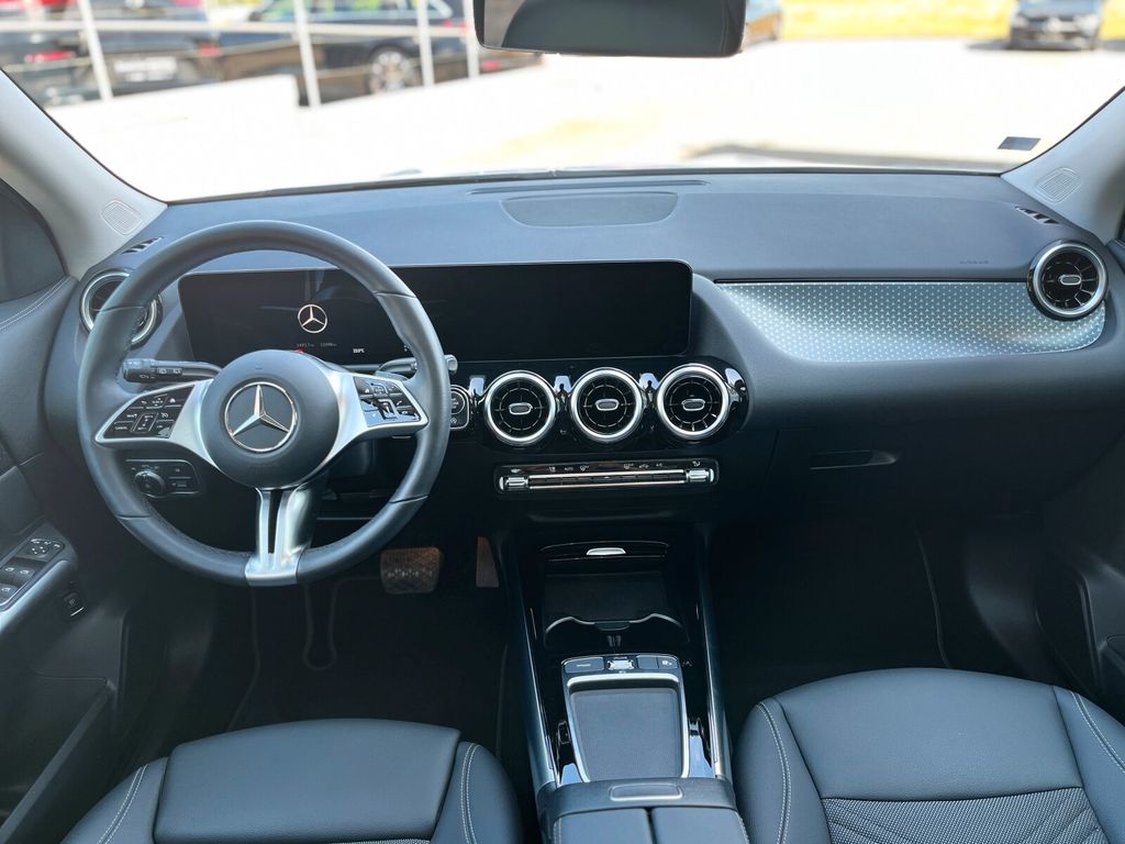 Mercedes-Benz GLA 220 2023