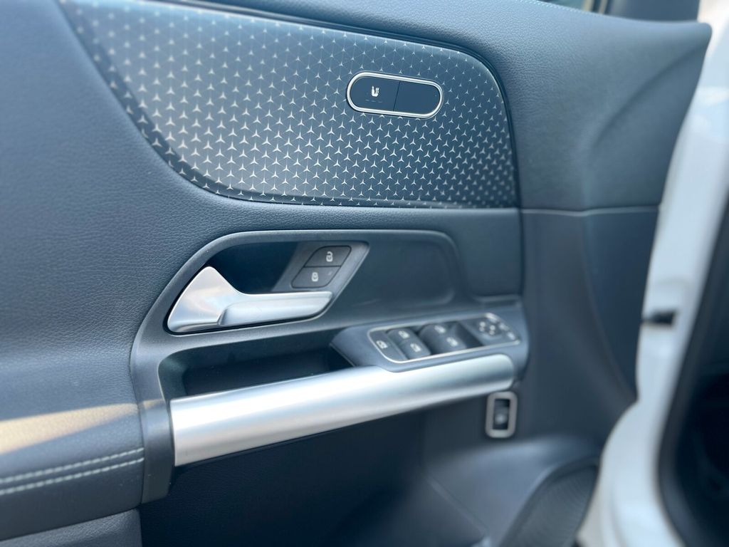 Mercedes-Benz GLA 220 2023