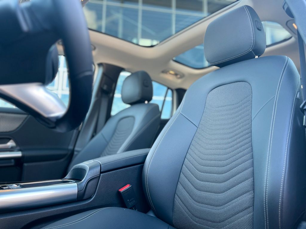 Mercedes-Benz GLA 220 2023