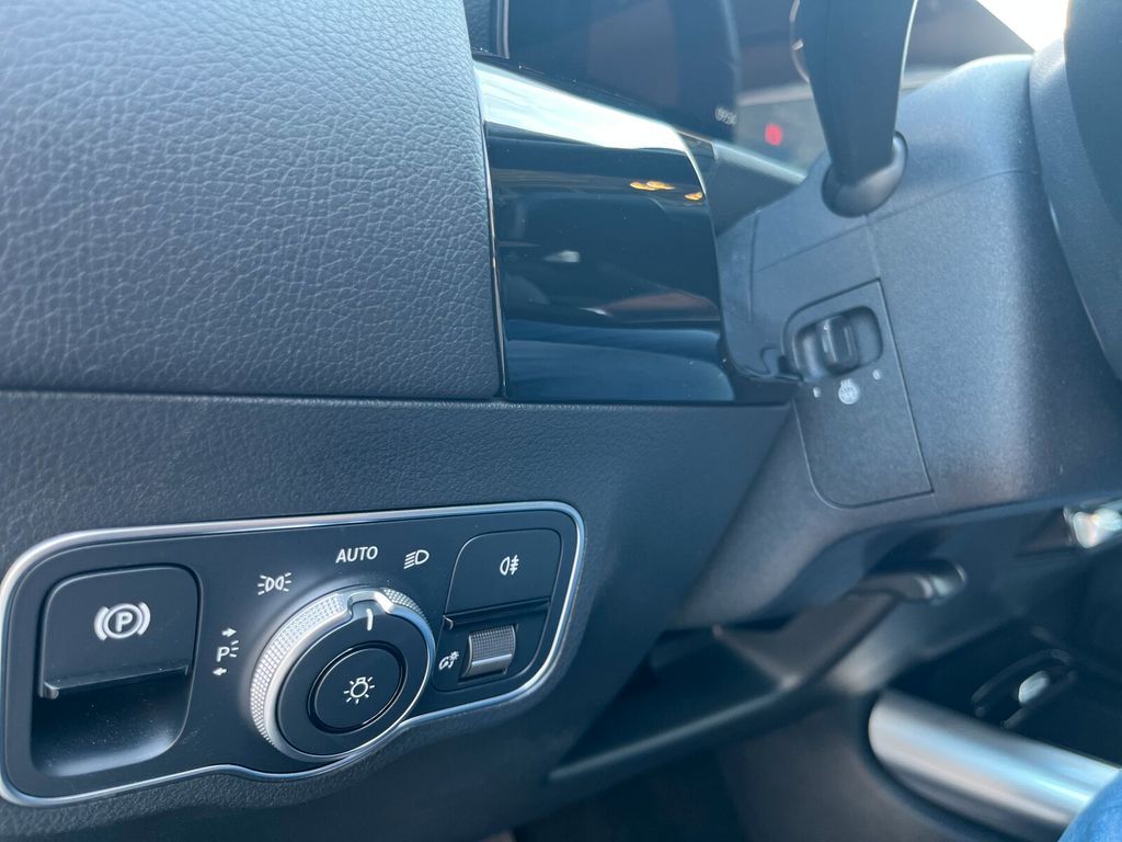 Mercedes-Benz GLA 220 2023