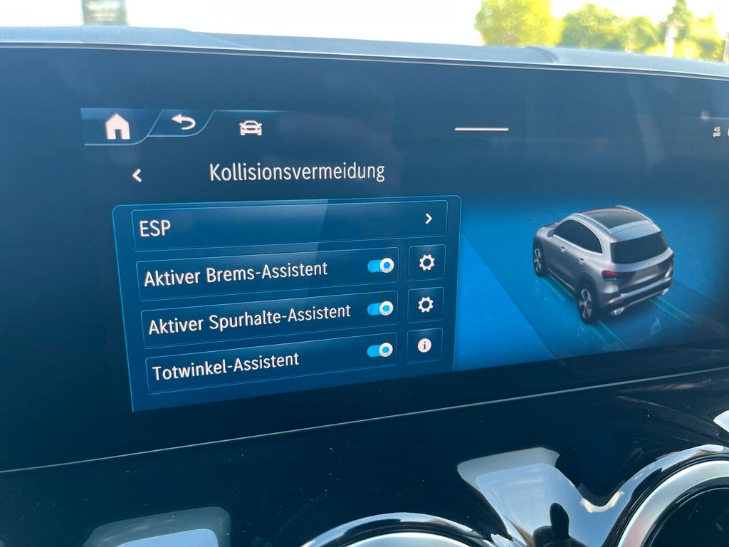 Mercedes-Benz GLA 220 2023