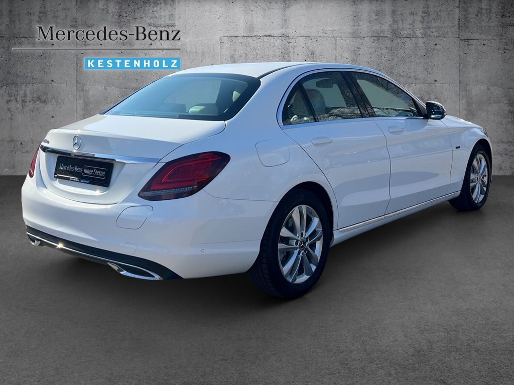 Mercedes-Benz C 300 2021