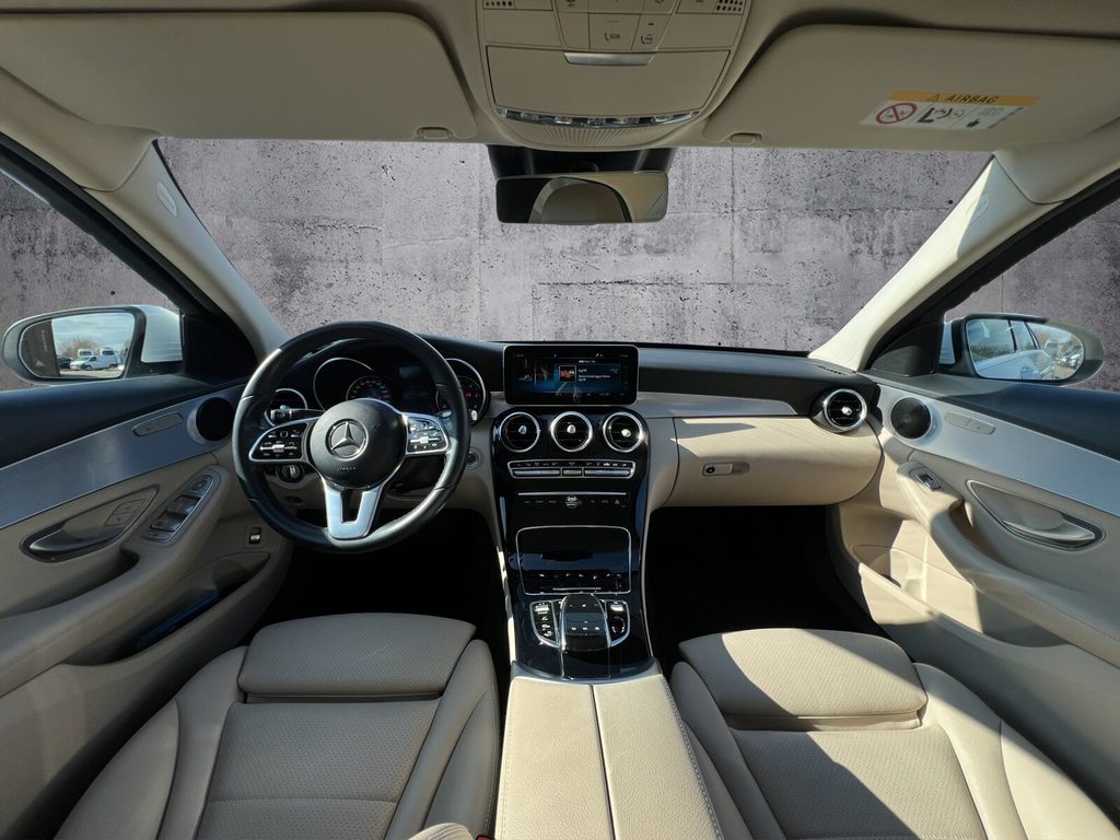 Mercedes-Benz C 300 2021