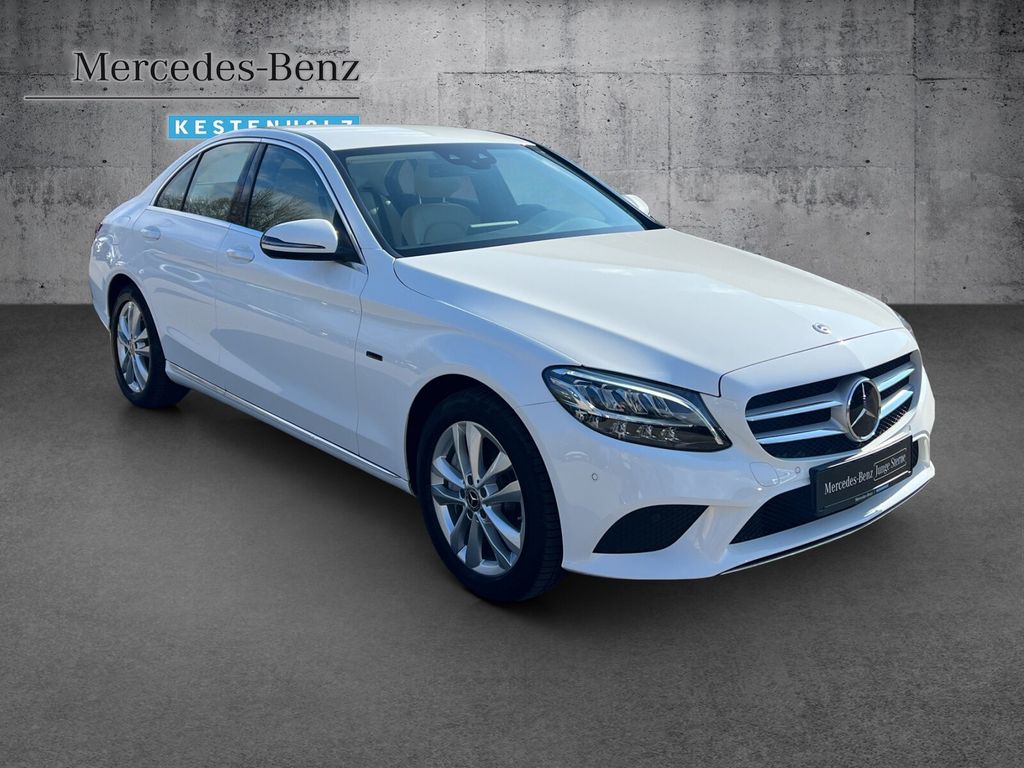 Mercedes-Benz C 300 2021