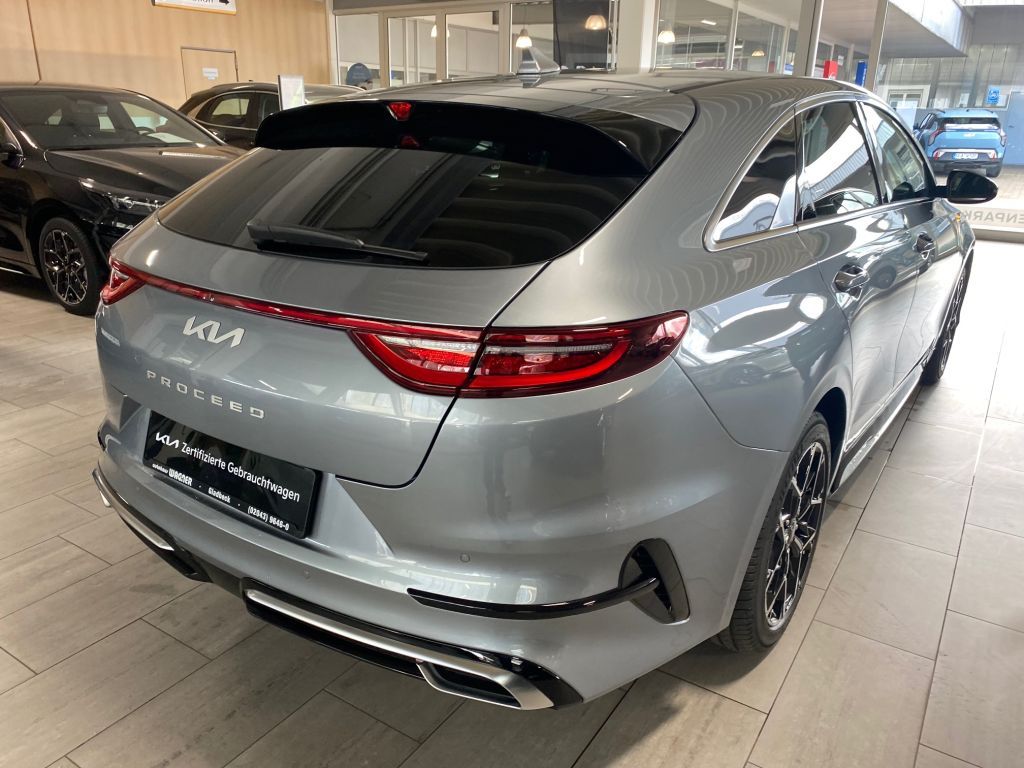 Kia pro cee'd / ProCeed 2025