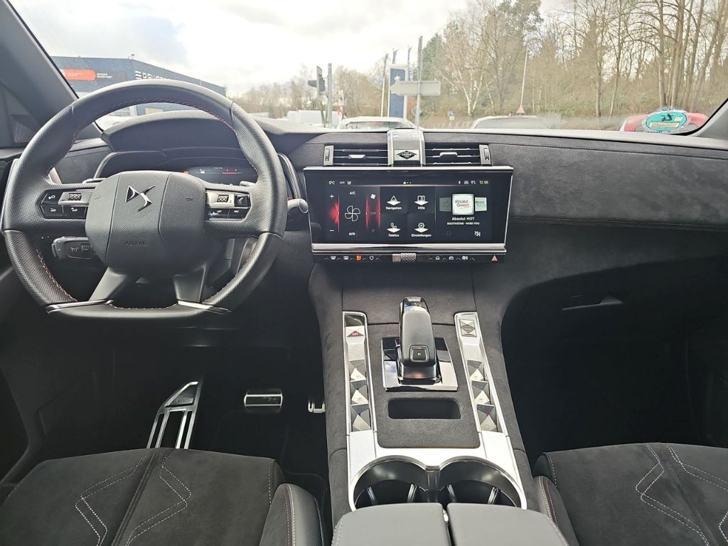 DS Automobiles DS7 (Crossback) 2023