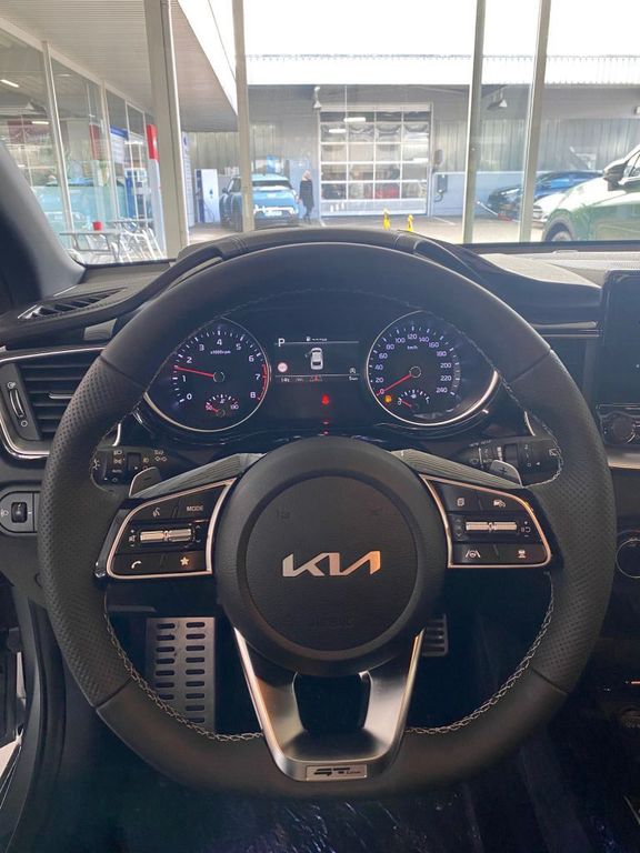 Kia pro cee'd / ProCeed 2025