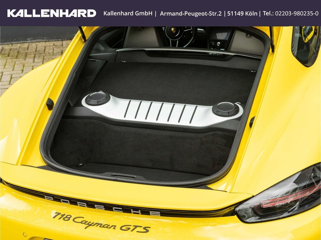 Porsche Cayman 2023