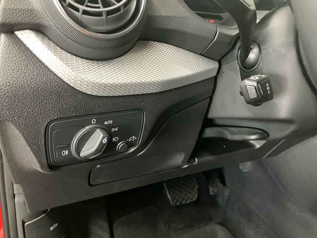 Audi Q2 2024