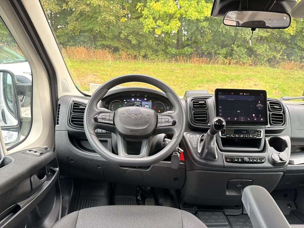 Toyota Proace Max 2025