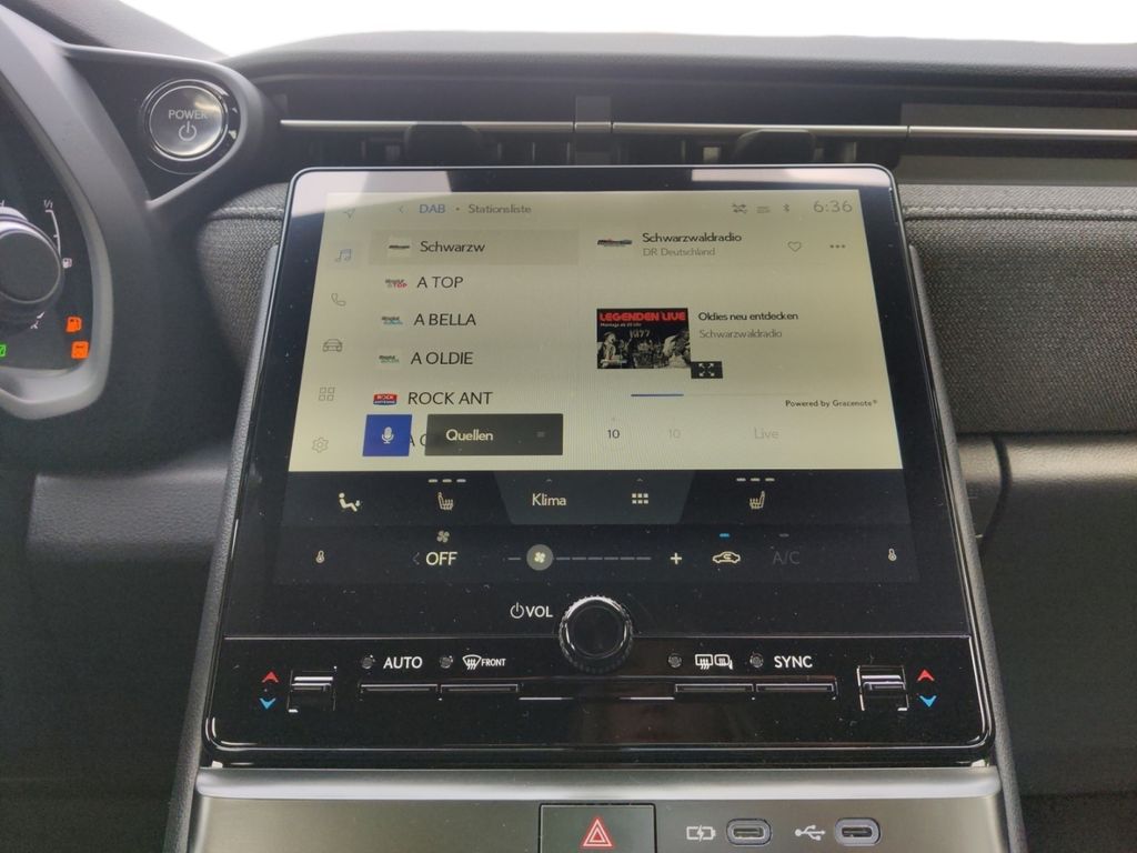 Lexus LBX 2025