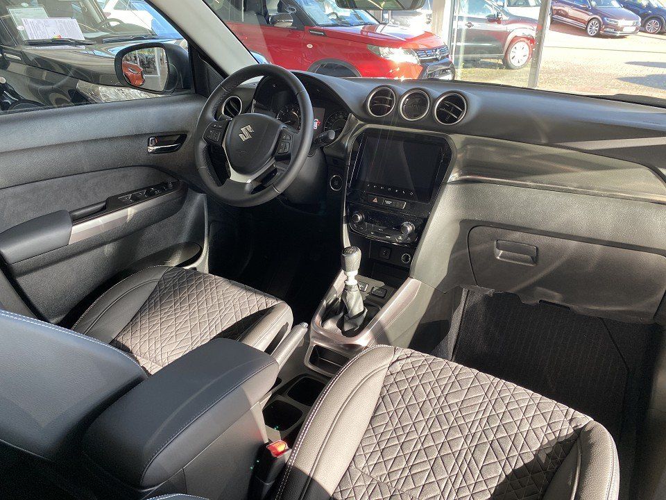 Suzuki Vitara 2025