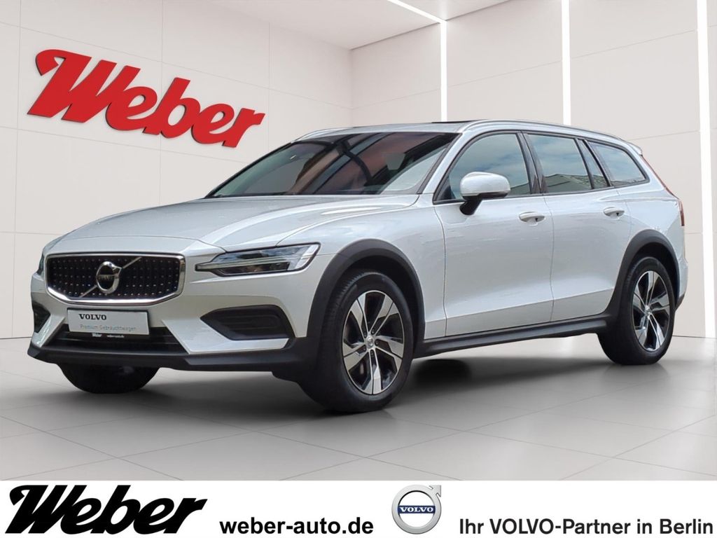 Volvo V60 Cross Country 2021