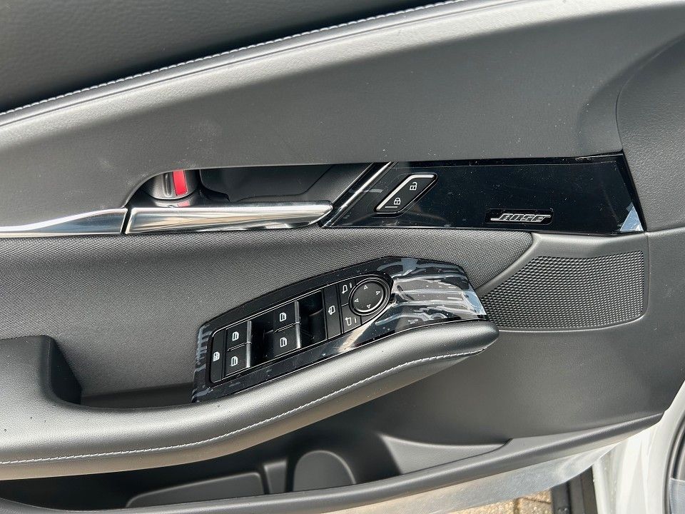 Mazda CX-30 2025