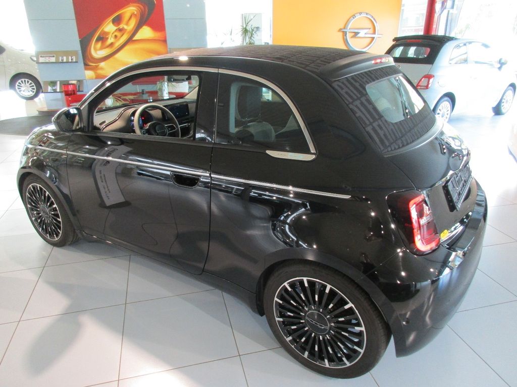 Fiat 500e 2023
