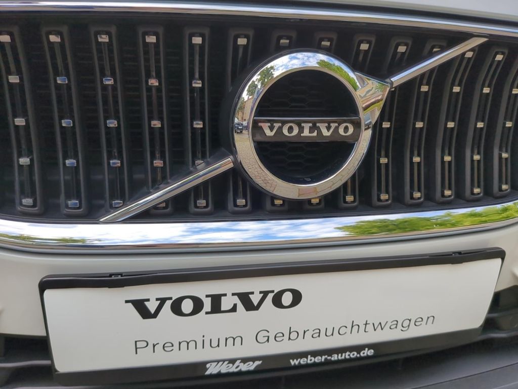 Volvo V60 Cross Country 2021