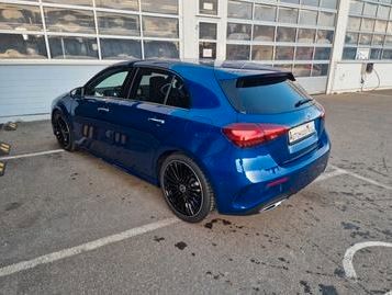 Mercedes-Benz A 220 2025