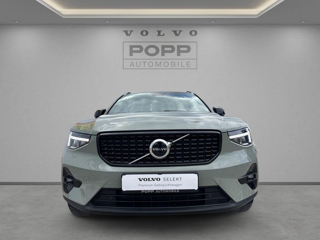 Volvo XC40 2024