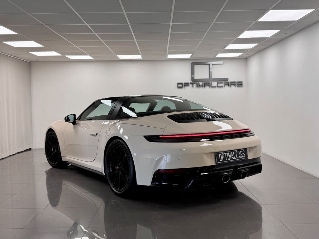 Porsche 992 2025