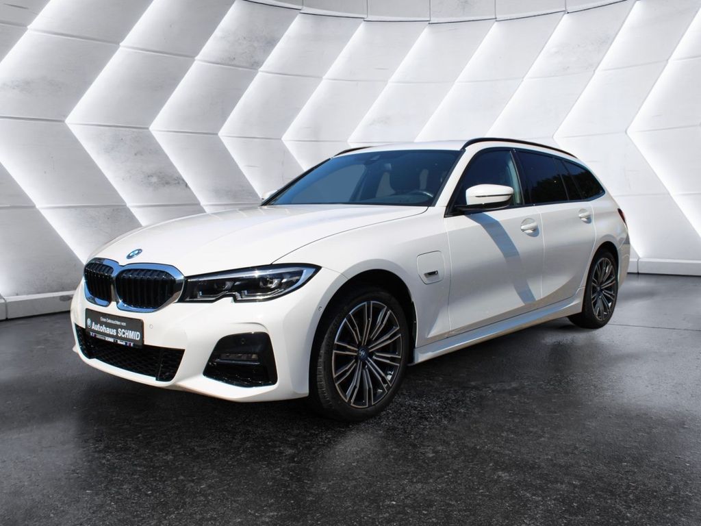 BMW 320 2022