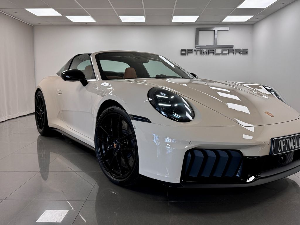 Porsche 992 2025
