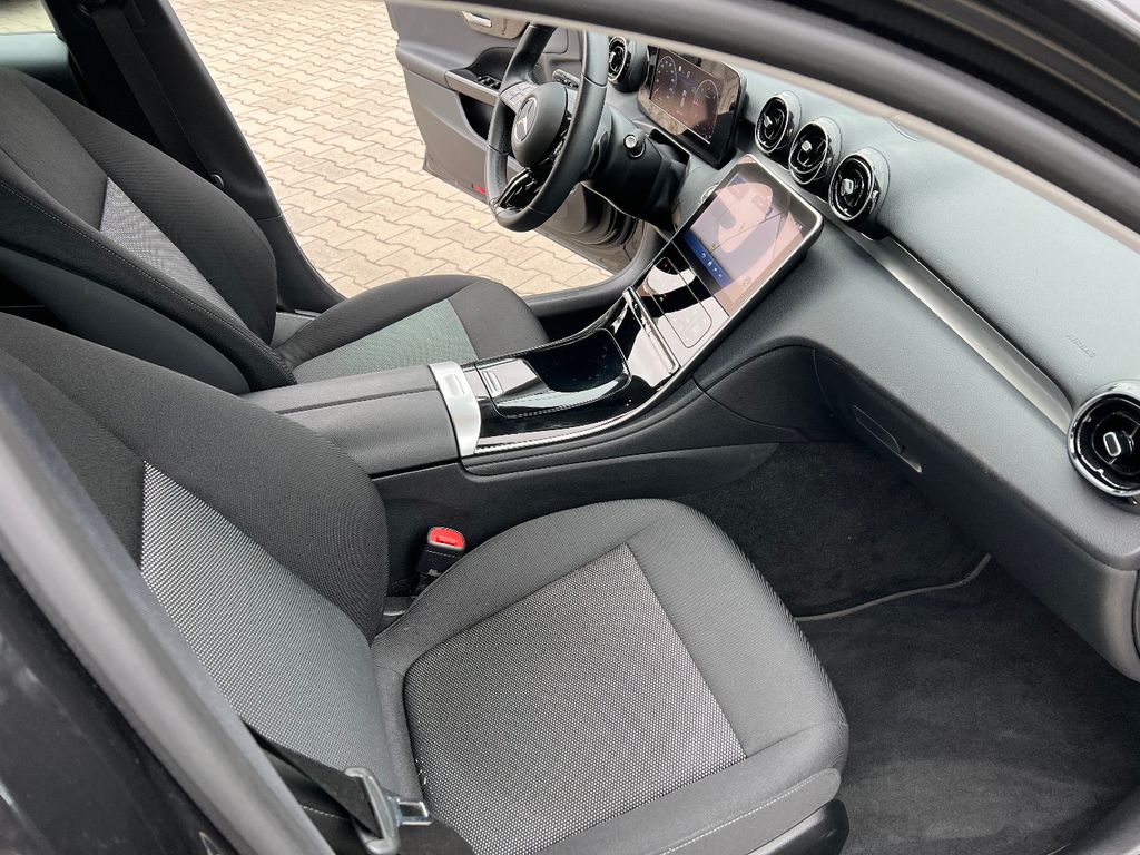 Mercedes-Benz C 220 2023