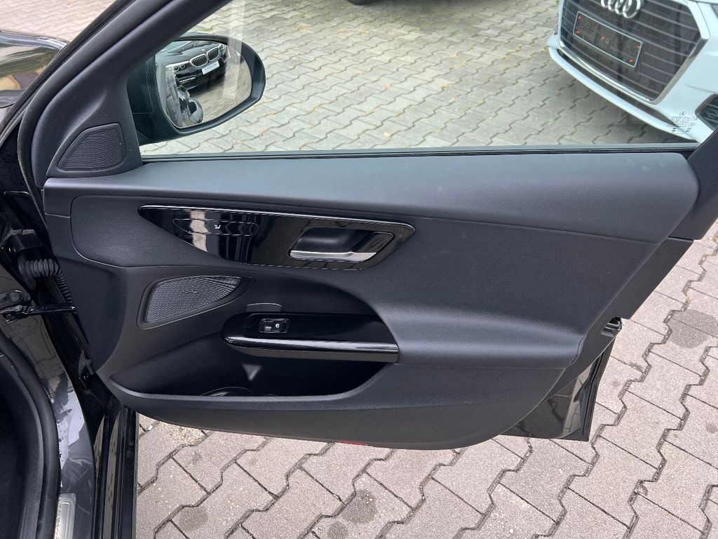 Mercedes-Benz C 220 2023