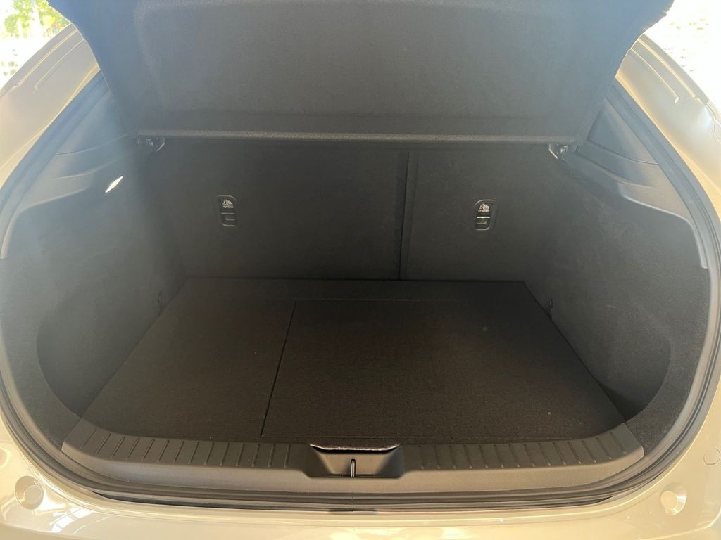 Mazda CX-30 2025