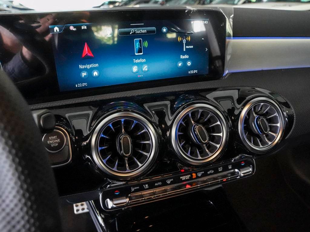 Mercedes-Benz A 250 2025